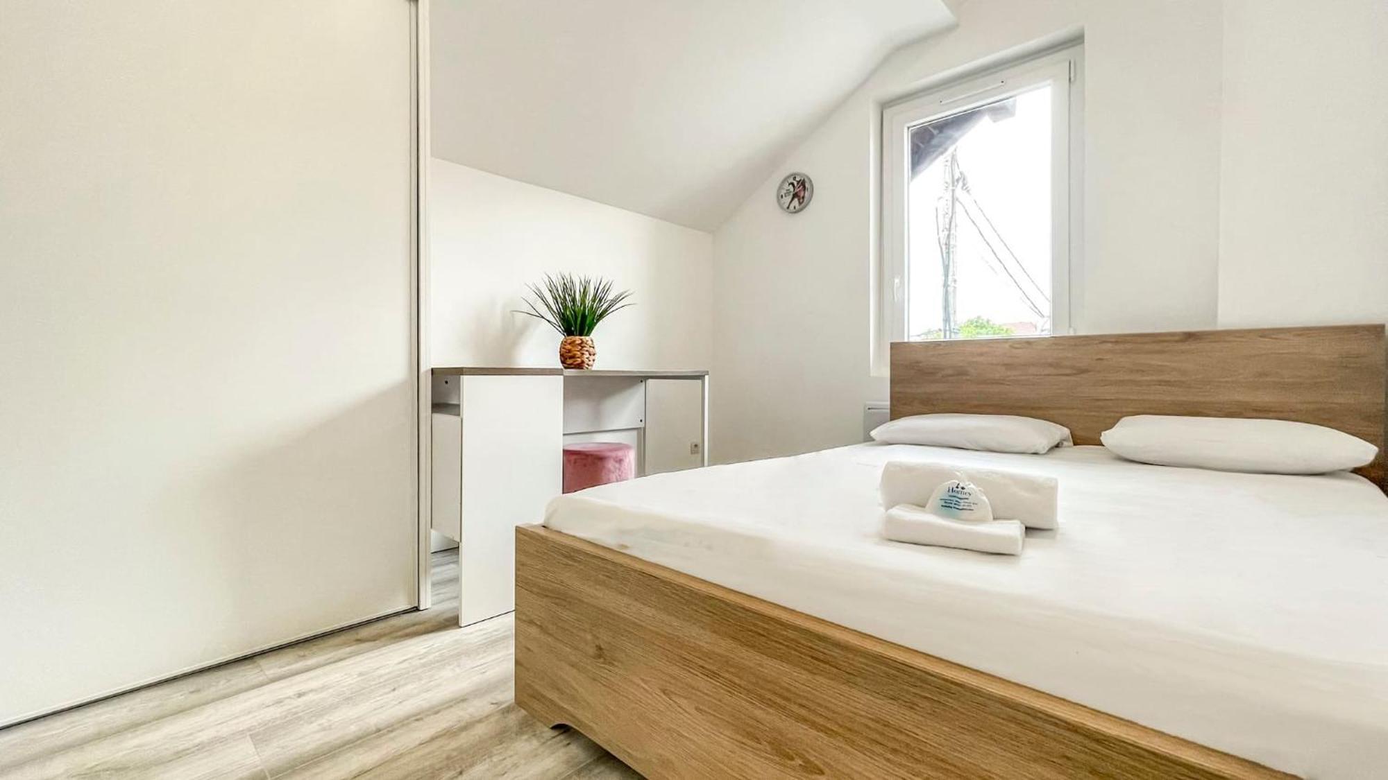 Homey Sakine- Proche Centre- Netflix- Wifi Cluses Zewnętrze zdjęcie